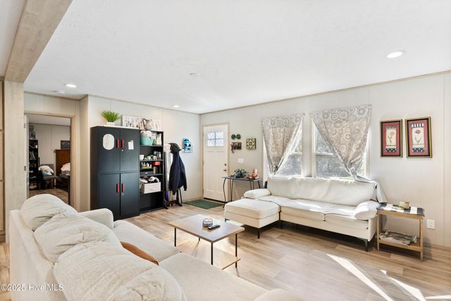 1480 Maco Road NE, Leland, NC 28451