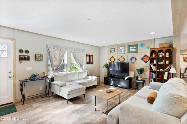 1480 Maco Road NE, Leland, NC 28451