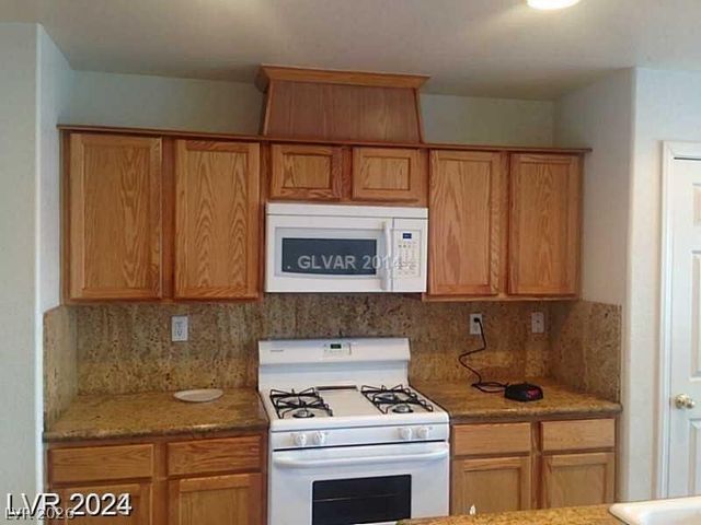 5308 La Quinta Hills Street, North Las Vegas, NV 89081