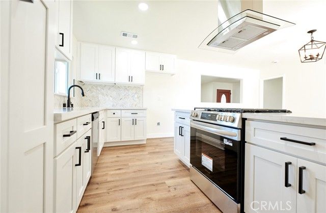 1889 Richard, Pomona, CA 91767