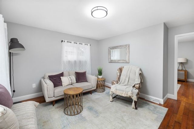 374 Crandall Road, Tiverton, RI 02878