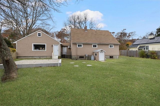 374 Crandall Road, Tiverton, RI 02878