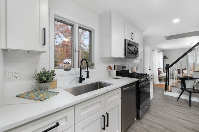 374 Crandall Road, Tiverton, RI 02878