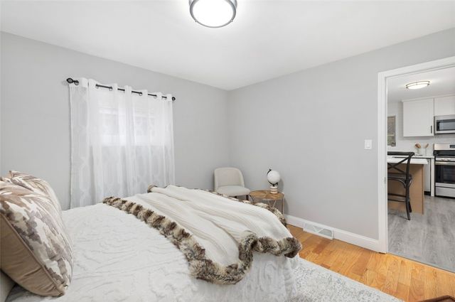 374 Crandall Road, Tiverton, RI 02878