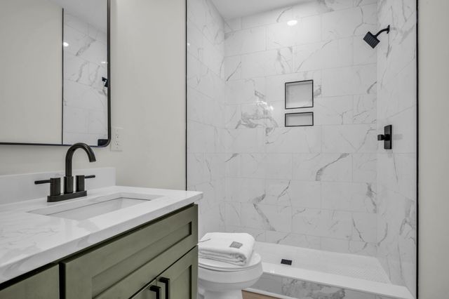321 Jackson Street, White Bluff, TN 37187