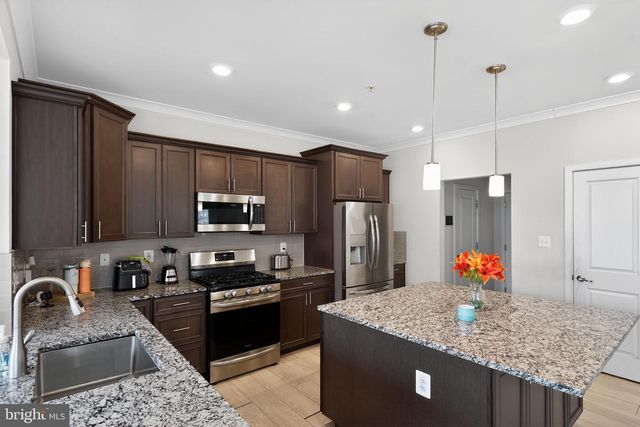 11451 OSCAR WILDE CT, White Plains, MD 20695