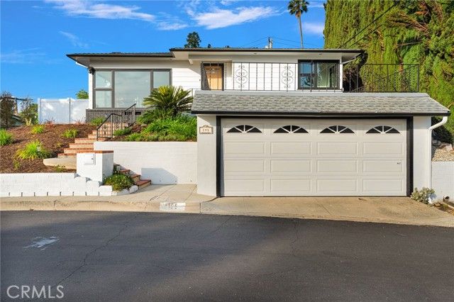195 Anita Drive, Pasadena, CA 91105
