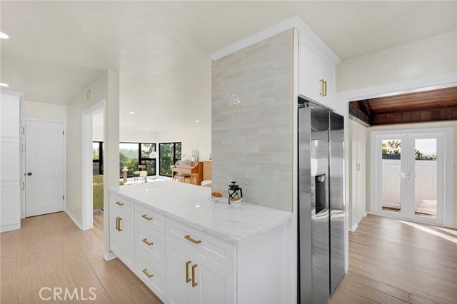 195 Anita Drive, Pasadena, CA 91105