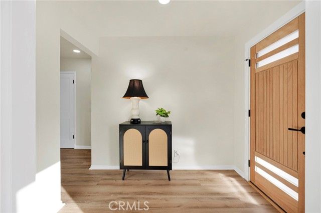 195 Anita Drive, Pasadena, CA 91105