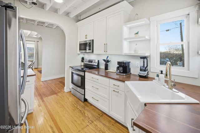 66 Lawson Ln, Shelbyville, KY 40065