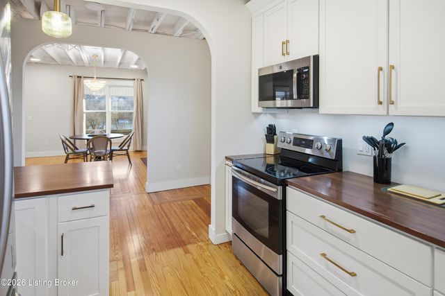 66 Lawson Ln, Shelbyville, KY 40065