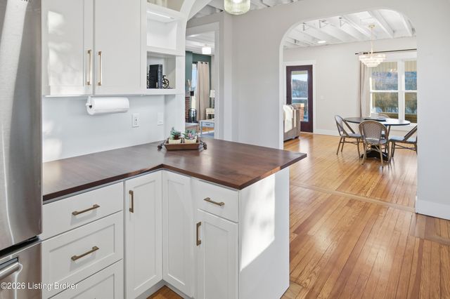 66 Lawson Ln, Shelbyville, KY 40065