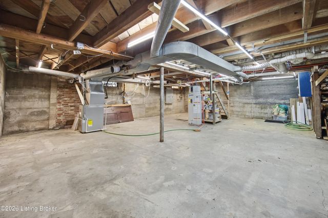 66 Lawson Ln, Shelbyville, KY 40065