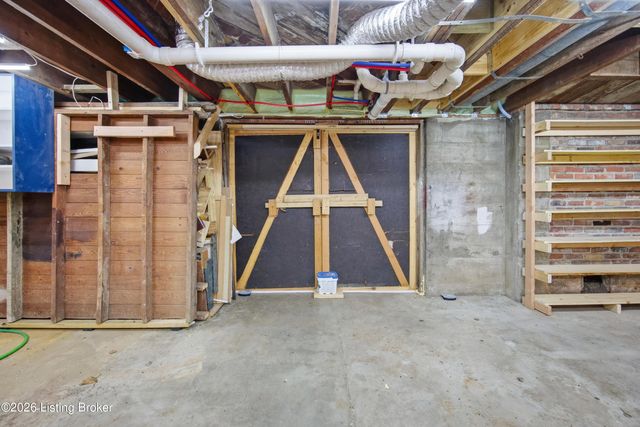 66 Lawson Ln, Shelbyville, KY 40065