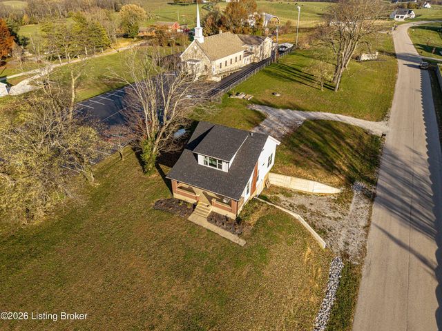 66 Lawson Ln, Shelbyville, KY 40065