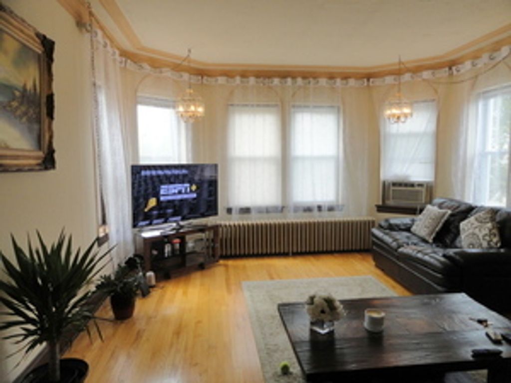 3141 N Luna Avenue, Chicago, IL 60641 — photo 4