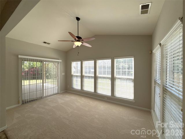 2140 Pineapple Court, Matthews, NC 28105