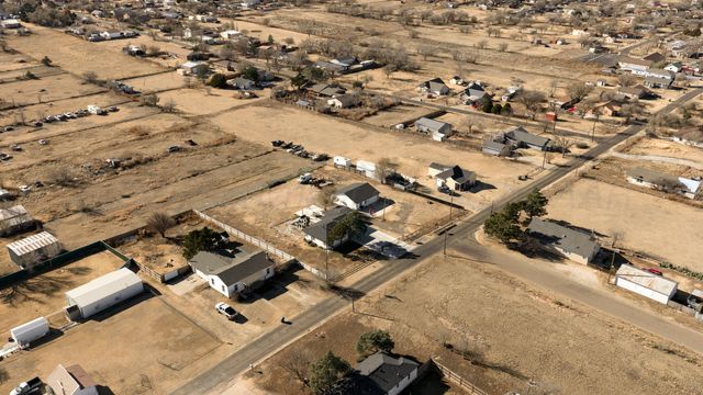 1208 SKYLINE Drive, Amarillo, TX 79108