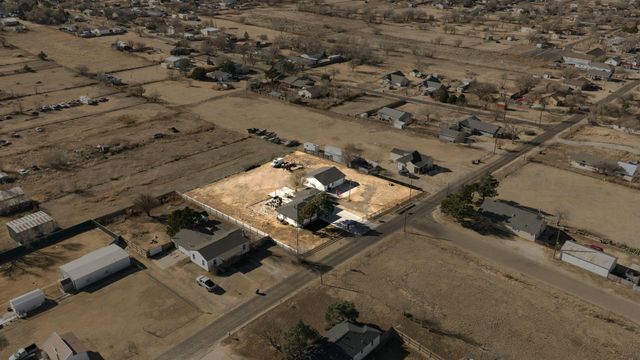 1208 SKYLINE Drive, Amarillo, TX 79108