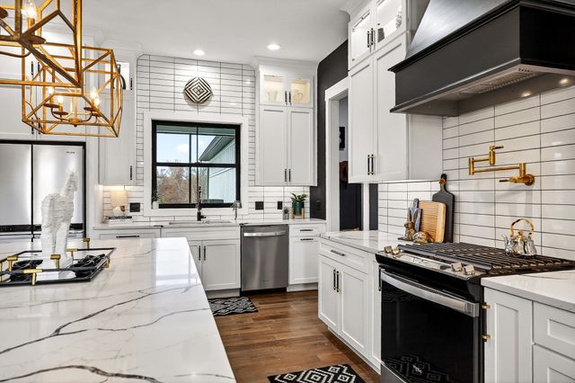 2523 Westowne Ave, Cookeville, TN 38501