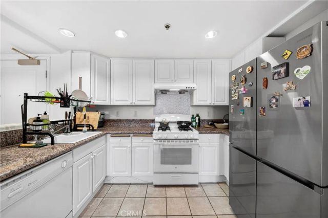 580 W Main St 220, Alhambra, CA 91801