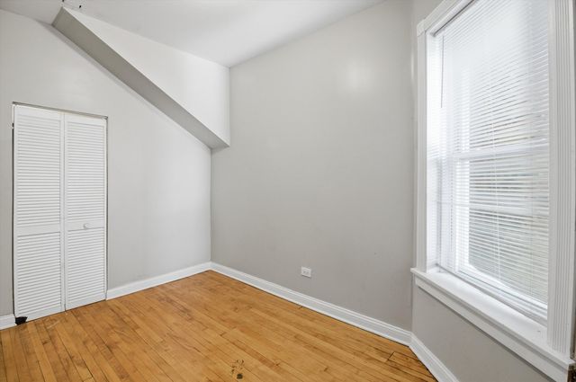 4245 W Monroe Street, Chicago, IL 60624