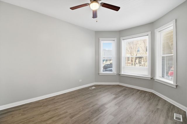 4245 W Monroe Street, Chicago, IL 60624