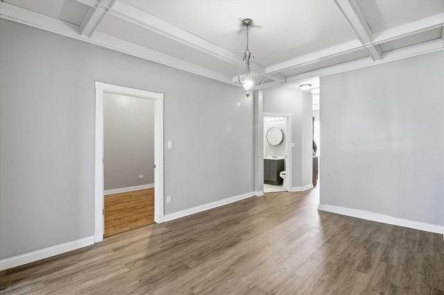 4245 W Monroe Street, Chicago, IL 60624