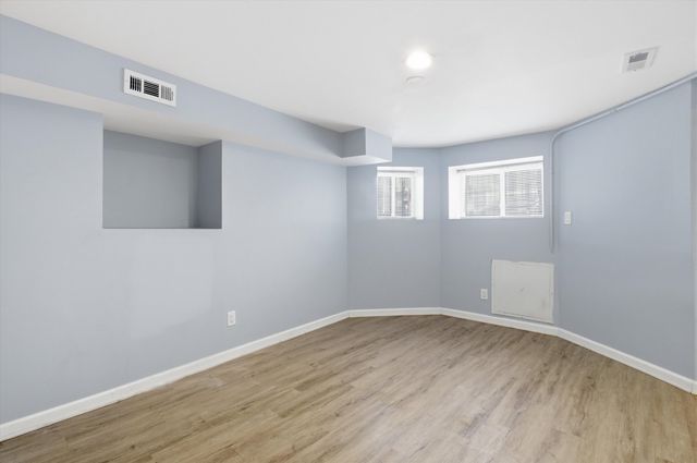 4245 W Monroe Street, Chicago, IL 60624