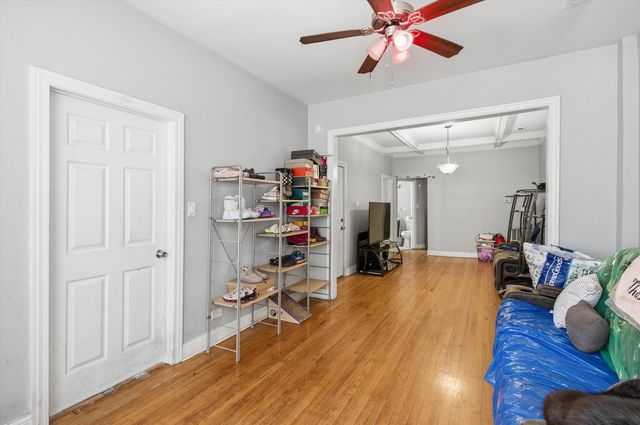 4245 W Monroe Street, Chicago, IL 60624