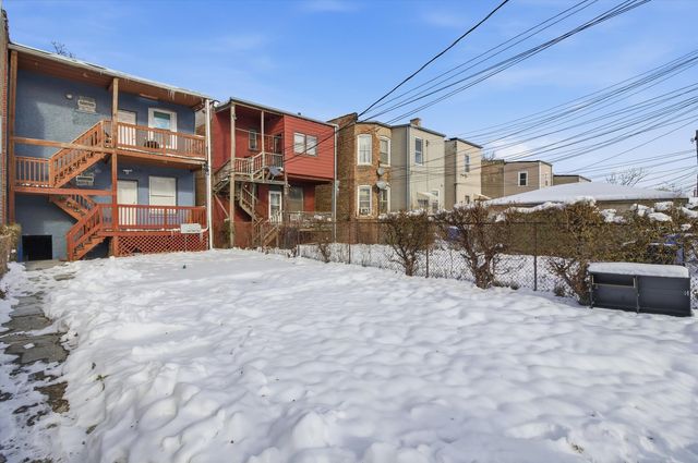 4245 W Monroe Street, Chicago, IL 60624