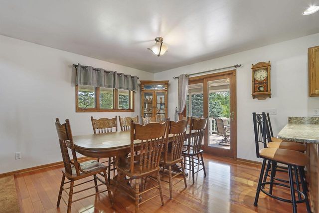 9225 160th AVENUE, Bristol, WI 53104