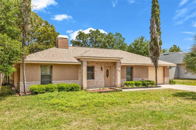 325 CHARLES AVENUE, Orange City, FL 32763