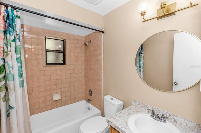 325 CHARLES AVENUE, Orange City, FL 32763