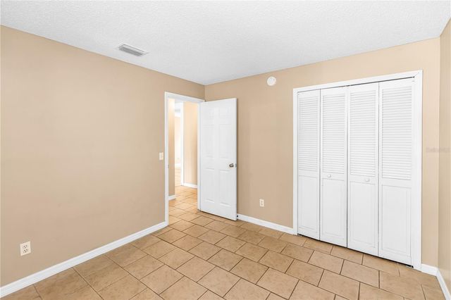 325 CHARLES AVENUE, Orange City, FL 32763