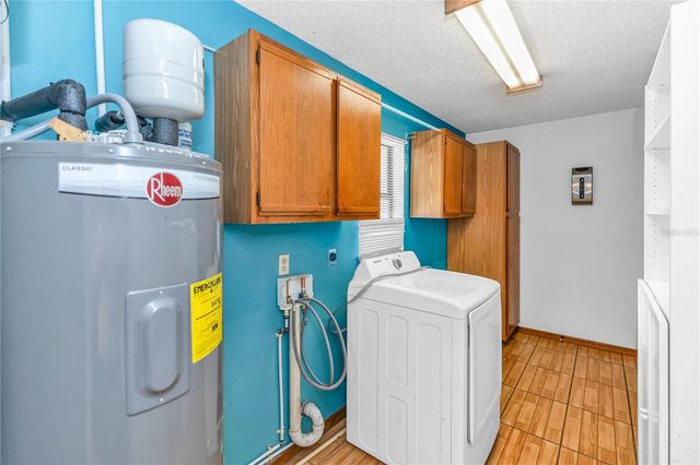 325 CHARLES AVENUE, Orange City, FL 32763