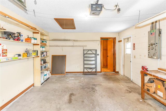 325 CHARLES AVENUE, Orange City, FL 32763