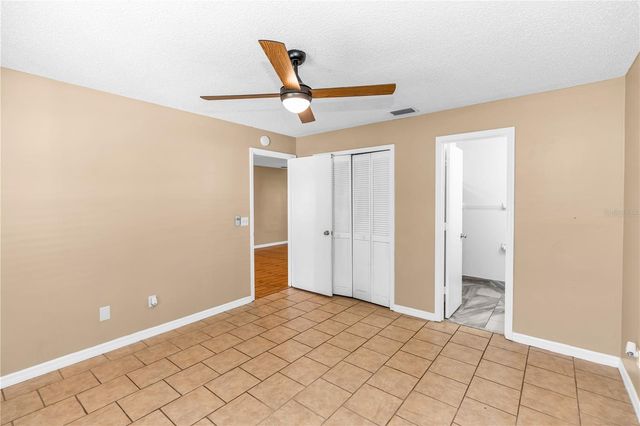 325 CHARLES AVENUE, Orange City, FL 32763