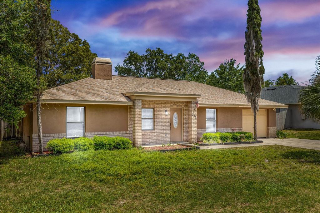 325 CHARLES AVENUE, Orange City, FL 32763