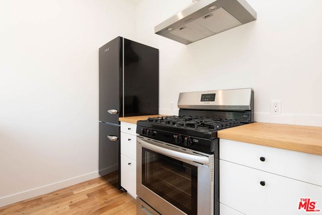 3700 W Sunset Boulevard, Los Angeles, CA 90026