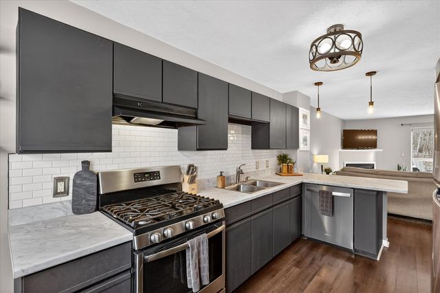 974 Ada Pl Drive, Grand Rapids, MI 49546