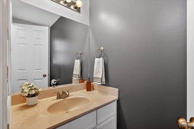 974 Ada Pl Drive, Grand Rapids, MI 49546