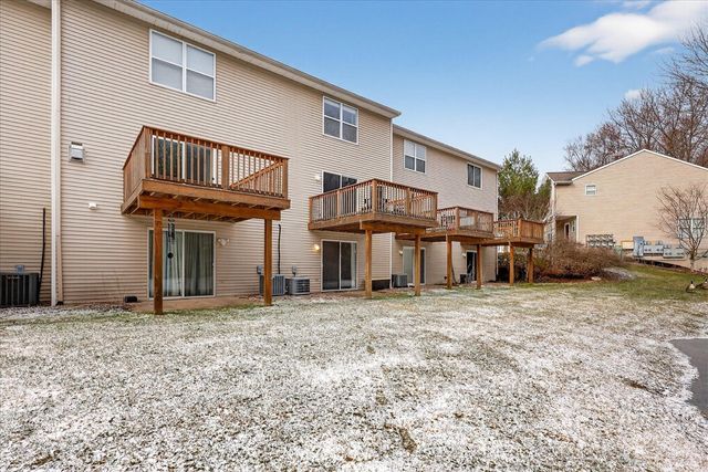 974 Ada Pl Drive, Grand Rapids, MI 49546