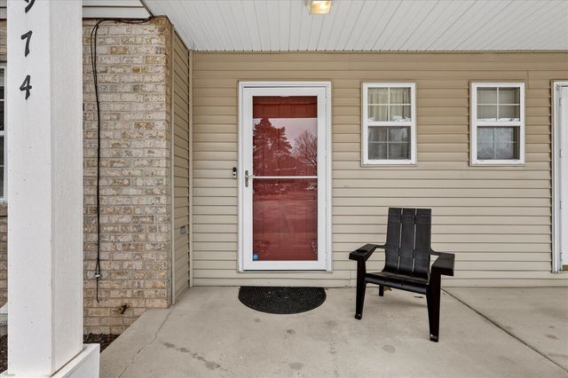 974 Ada Pl Drive, Grand Rapids, MI 49546