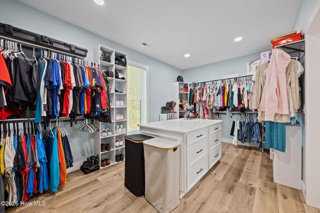 111 Blue Jay Way, Stella, NC 28582