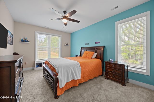 111 Blue Jay Way, Stella, NC 28582