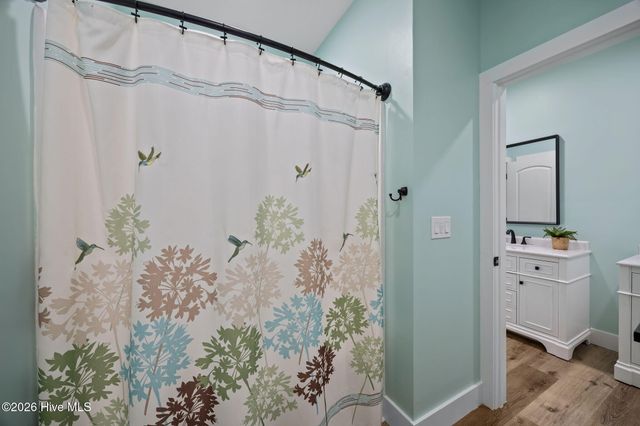 111 Blue Jay Way, Stella, NC 28582