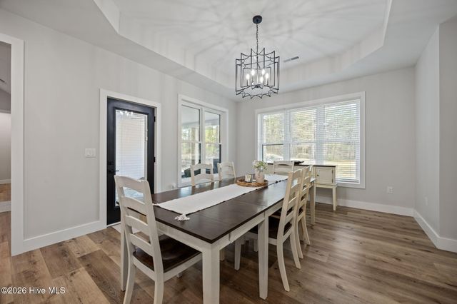 111 Blue Jay Way, Stella, NC 28582