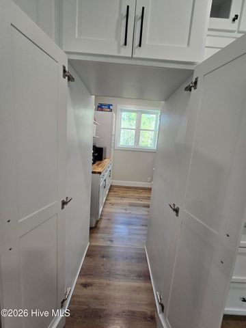 111 Blue Jay Way, Stella, NC 28582