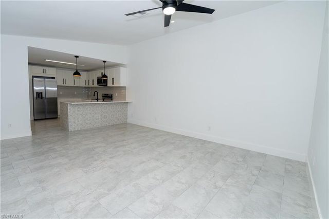 6306 Royal Woods DR, Fort Myers, FL 33908